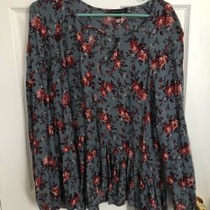 American Eagle Outfitters XL Floral Peplum Blouse